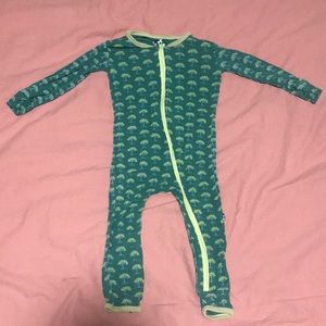 Kickee Pants 12-18 month full zip pajamas. Green tree pattern.